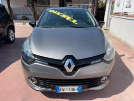 RENAULT CLIO 1.5 DIESEL 75 CV ANNO 2014